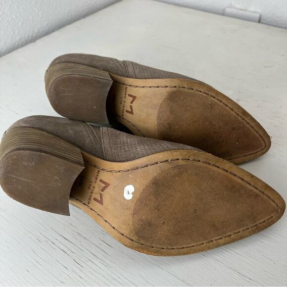 Marc Fisher Ltd taupe Dalar perforated suede ankle bootie size 6.5 - Picture 7 of 11